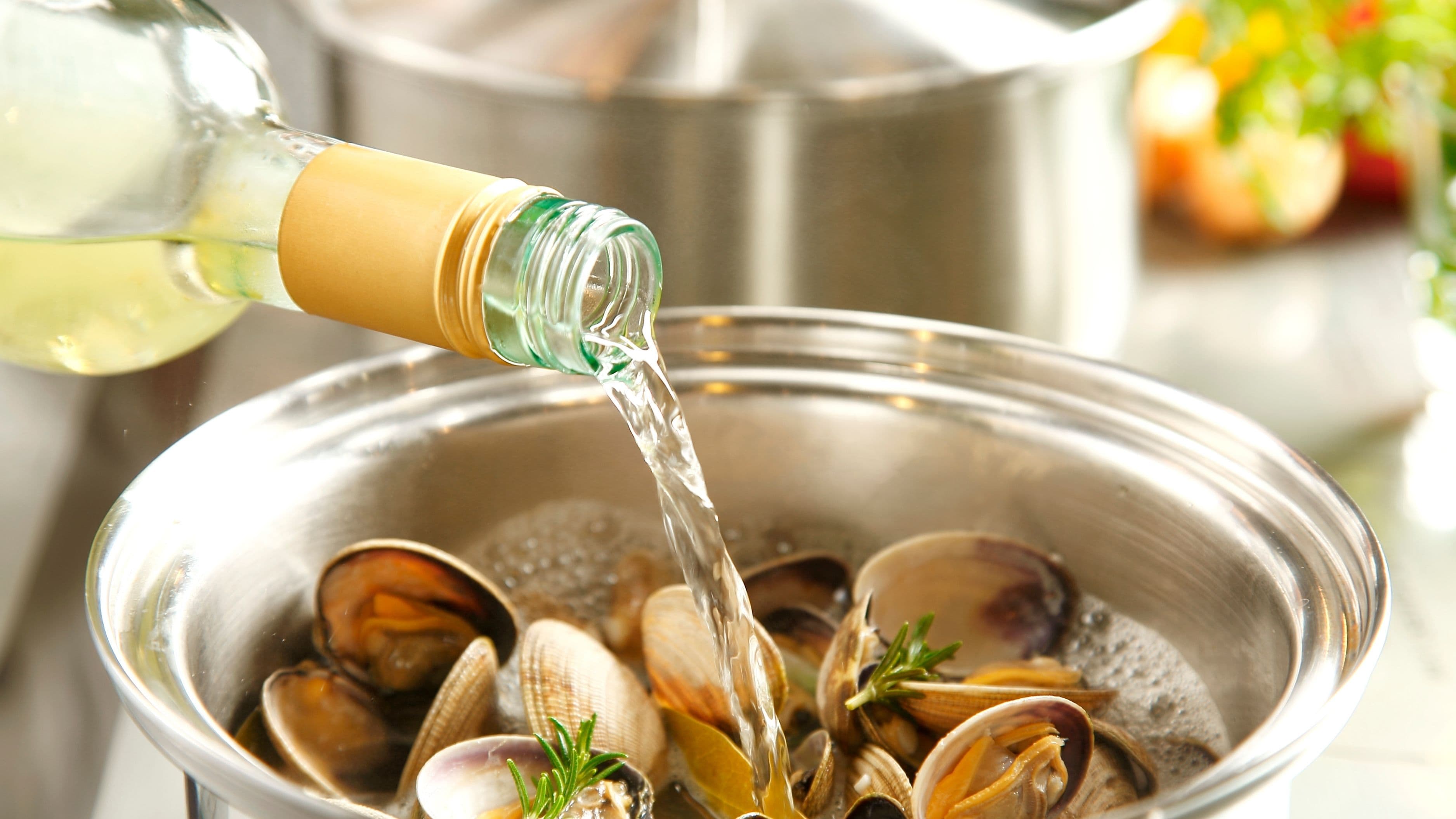 The Guide to Cooking with Wine Without Wasting the Bottle