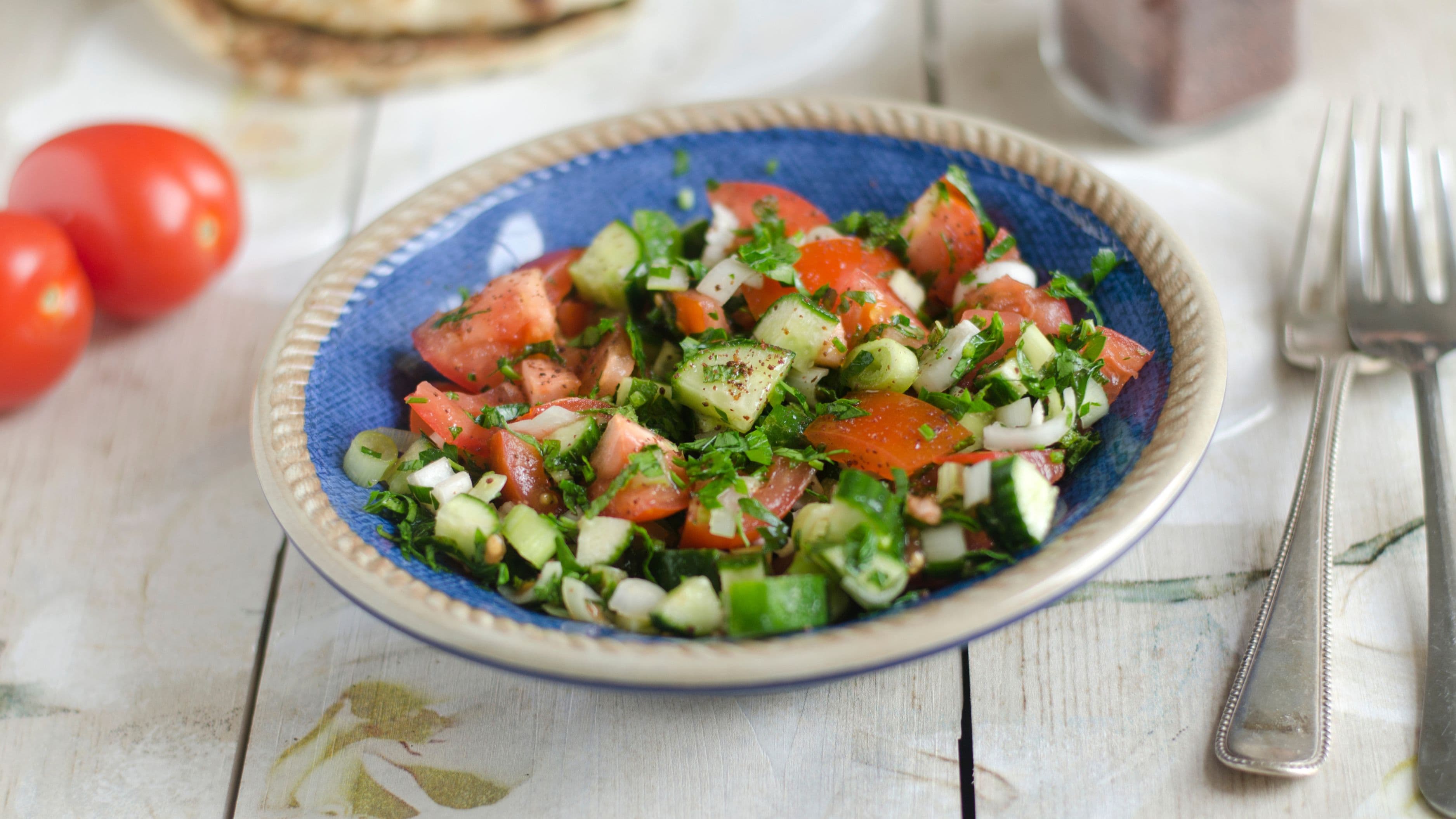 How to Cook Authentic Israeli Salads Without Much Effort