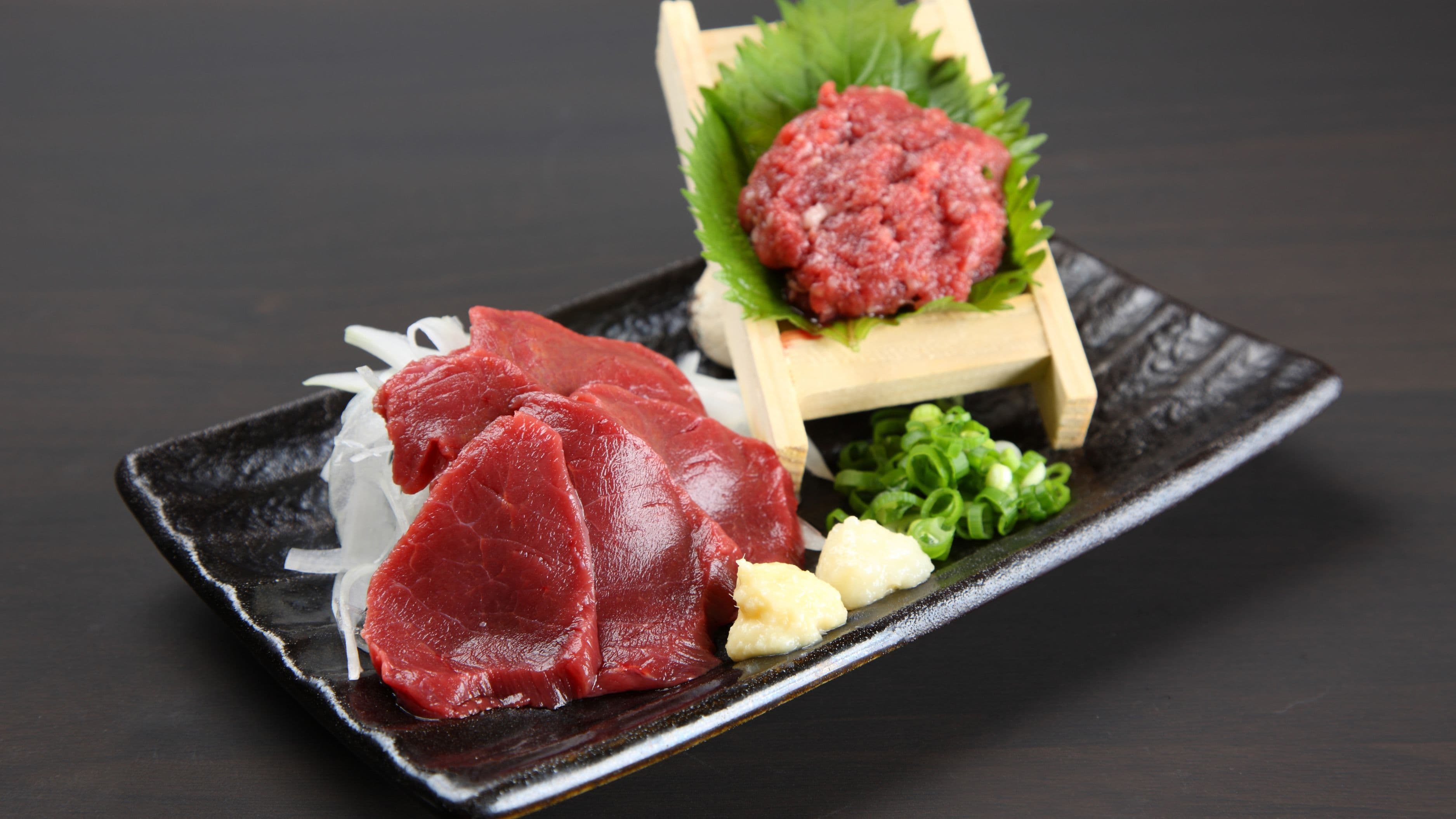 How to Plan Meals That Work for Both Meat Eaters and Non-Meat Eaters