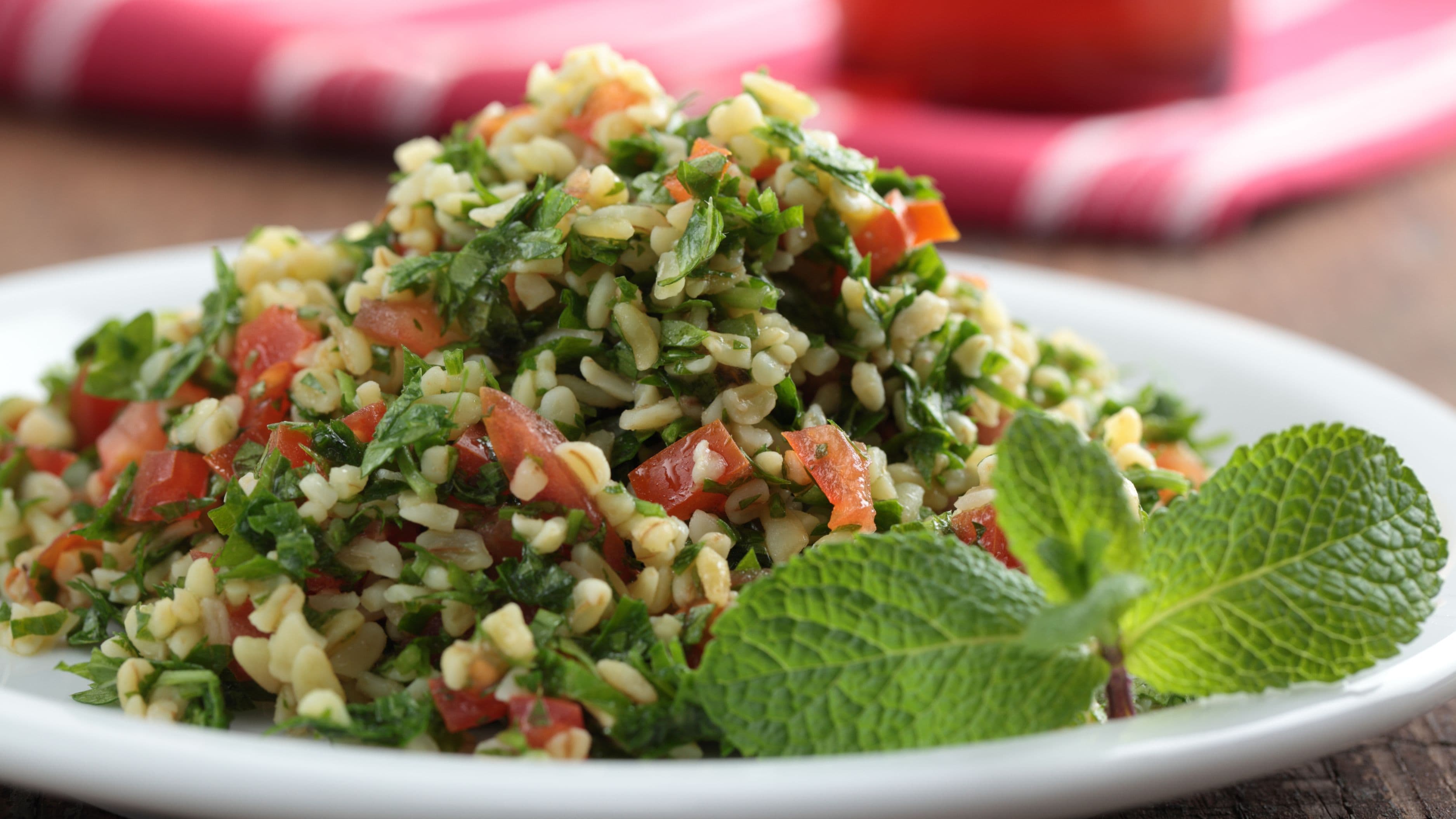 How to Make Tabbouleh That Holds Up in the Fridge